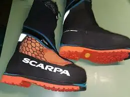 Beispiel von Scarpa Phantom 8000 Expedtitionsschuhen