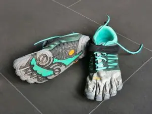 Beispiel von Vibram Five Fingers V-Trek Barfuß Sneaker