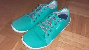 Beispiel von WHITIN Canvas Barfuß Sneakers