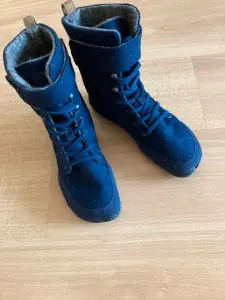 Beispiel von Wildling Astron Barfußschuhe